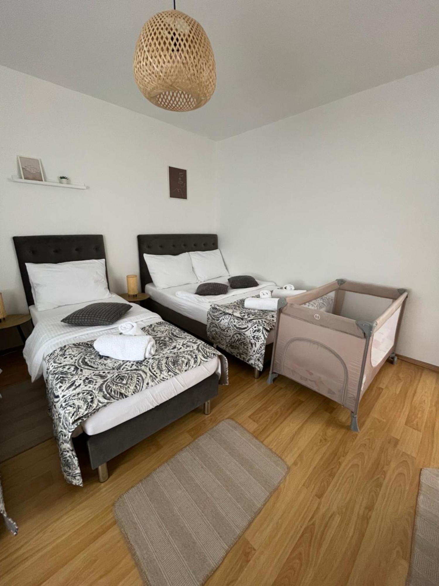 Comodo Apartman Vinkovci Zewnętrze zdjęcie